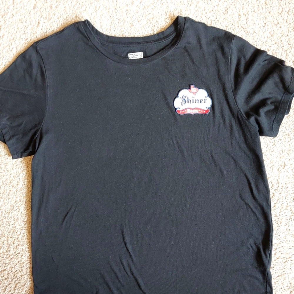 Black 32 degree women's tee sz L with Shiner Patch - 0034